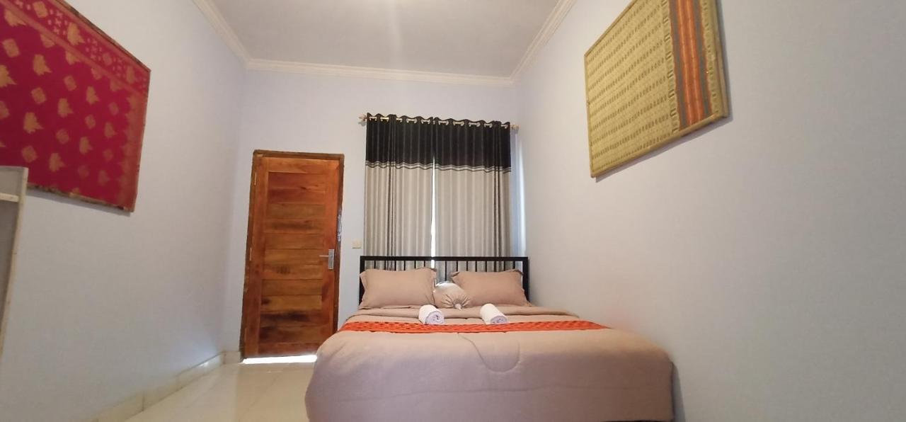 Elisa Homestay Areguling Kuta  Kültér fotó
