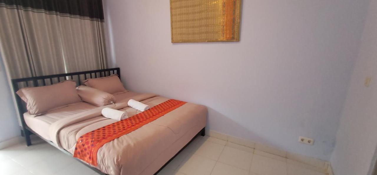 Elisa Homestay Areguling Kuta  Kültér fotó